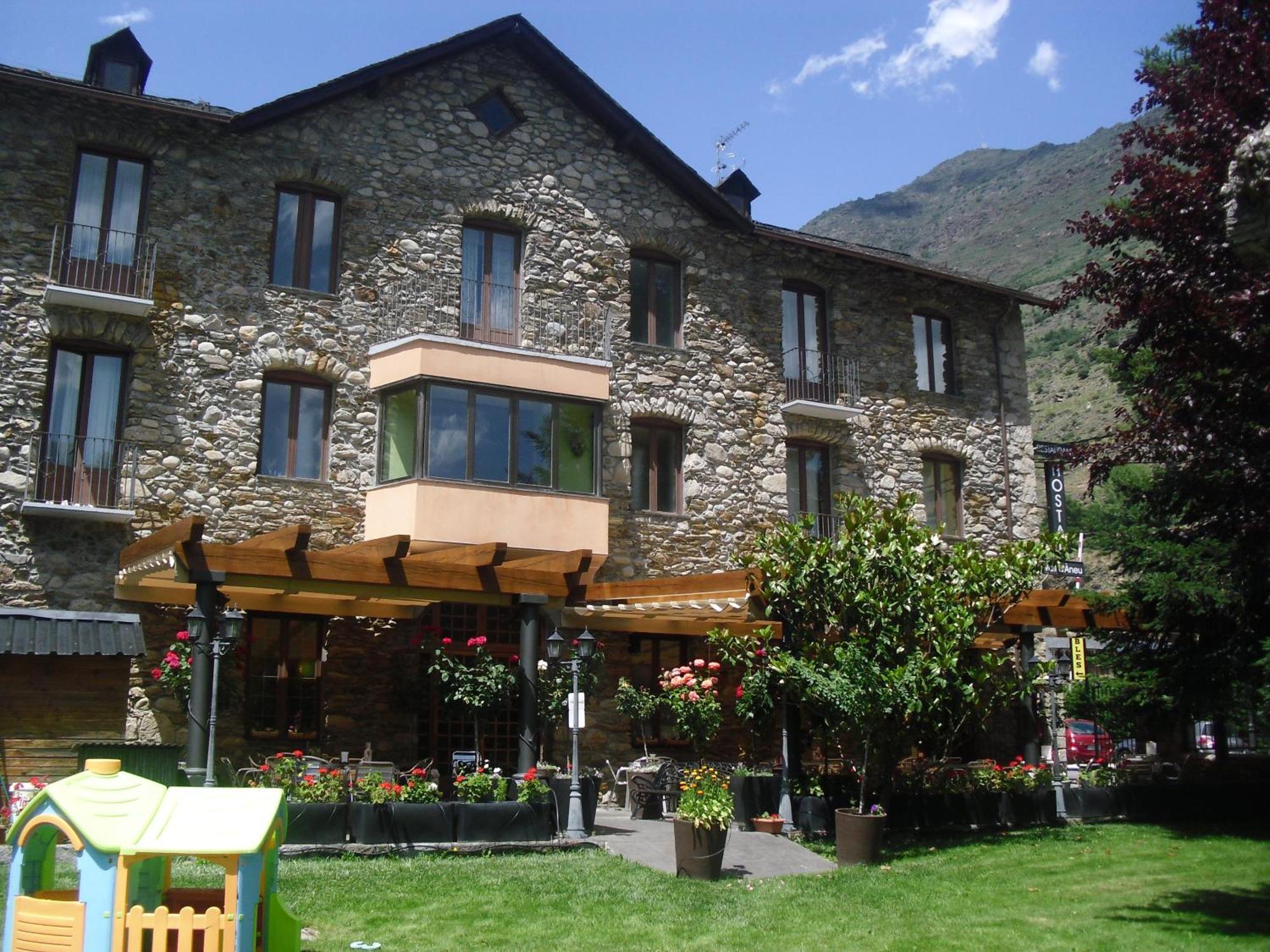 埃斯特里-德阿内乌 阿内乌山谷旅馆酒店 外观 照片