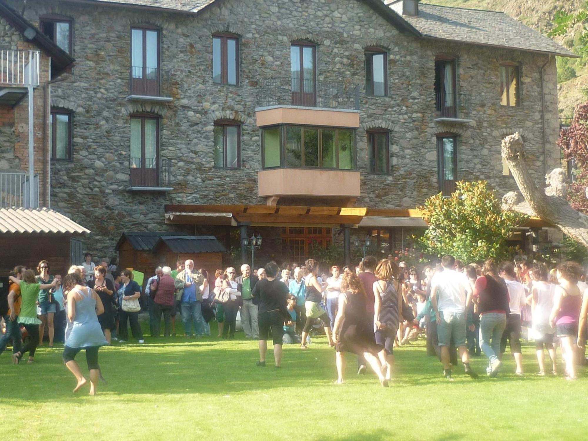 埃斯特里-德阿内乌 阿内乌山谷旅馆酒店 外观 照片